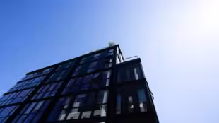Live & Coworking : Location de bureaux ouverts & fermés, Salles de réunion & Espace événementiel