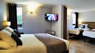 Brit Hotel Confort Pau Lons