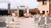 COUR DOREE