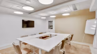 Newton Offices - Lyon 9e : Location de bureaux, salles de réunion et coworking