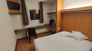 Brit Hotel La Bonne Étape - Evreux