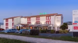 Brit Hotel Confort La Rochelle-Bistrot Les Temps Modernes