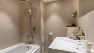 Hôtel La Valiz Lille | Face à Gare Lille Flandres