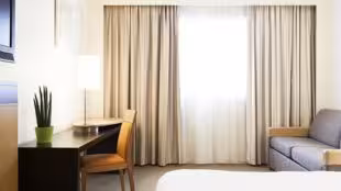 Hôtel Novotel Nantes Centre Bord de Loire