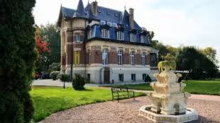 Château De Moliens