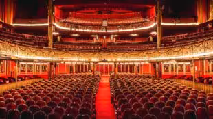 Folies Bergère-Le Théâtre