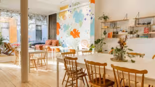 Nomad Community-Coworking Café 💻