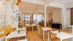 Nomad Community-Coworking Café 💻