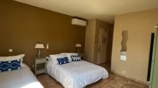 Hôtel SAINTE MAXIME La Princesse d'Azur centre ville parking gratuit