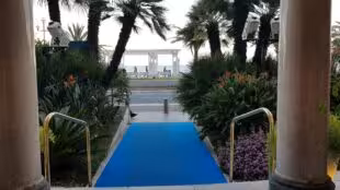 Hôtel Le Royal Vacances Bleues