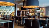 Hilton Paris La Défense ****-Bar / Restaurant