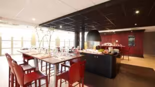 Hôtel Restaurant Campanile Bobigny
