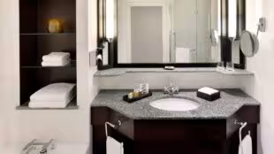 Paris Marriott Champs-Elysées Hôtel *****