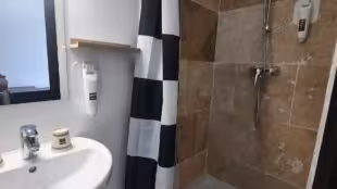 ENZO HOTELS LIMOGES CENTRE JOURDAN By KYRIAD DIRECT