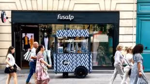 GOVA | Location triporteurs, stands et kiosques nomades