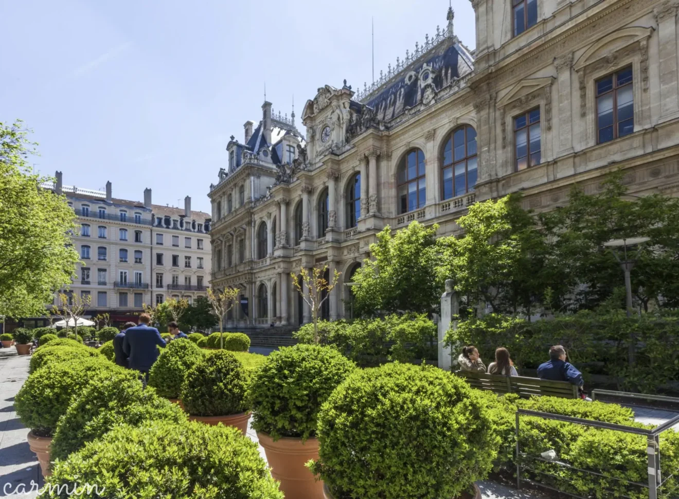 Palais de la Bourse Lyon 1 1920x1920.png