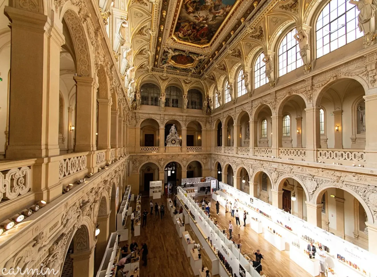 Palais de la Bourse Lyon 6 1920x1920.png