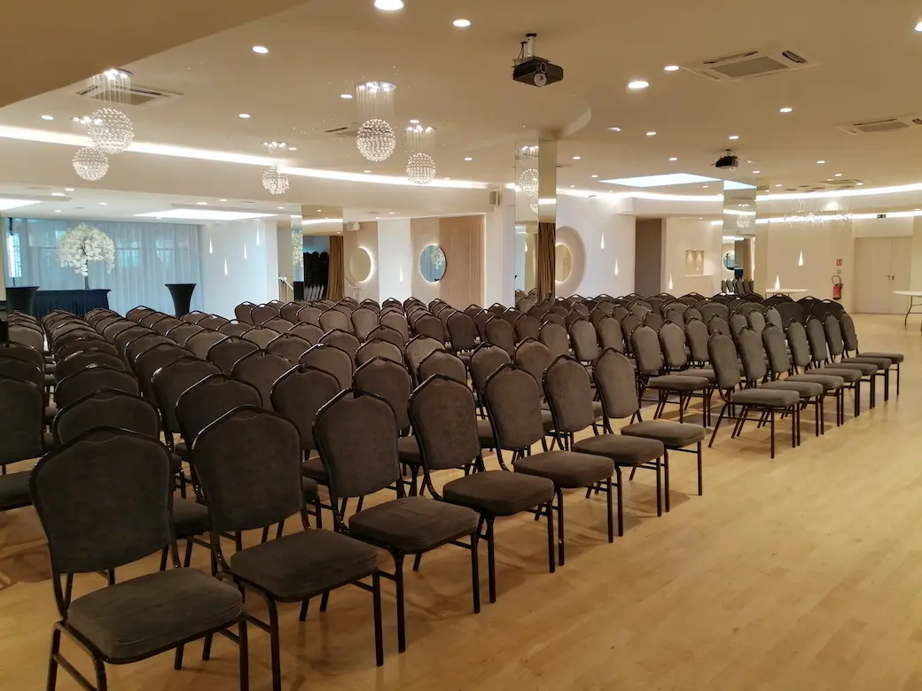 seminaire aux terrasses du parc a lyon en theatre