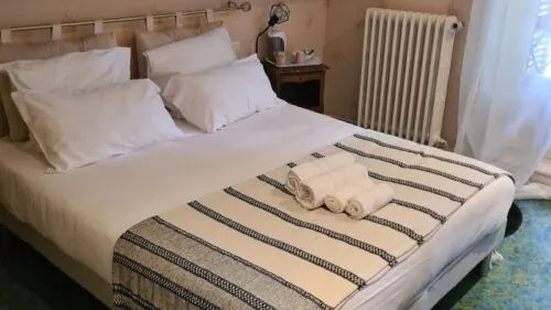 Hôtel - Restaurant Le Chalet Montégut - Moulins