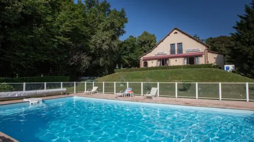 Hôtel - Restaurant Le Chalet Montégut - Moulins