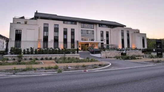 Best Western Plus Hôtel des Francs Relais des Vignes Adhérent