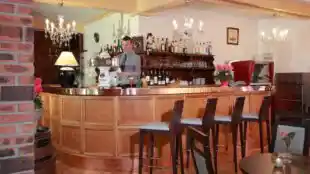 Le Pot D'Etain