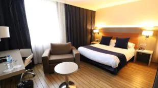 Logis Hôtel Restaurant Les Tuileries