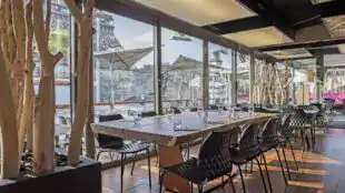 Le Bistro Parisien