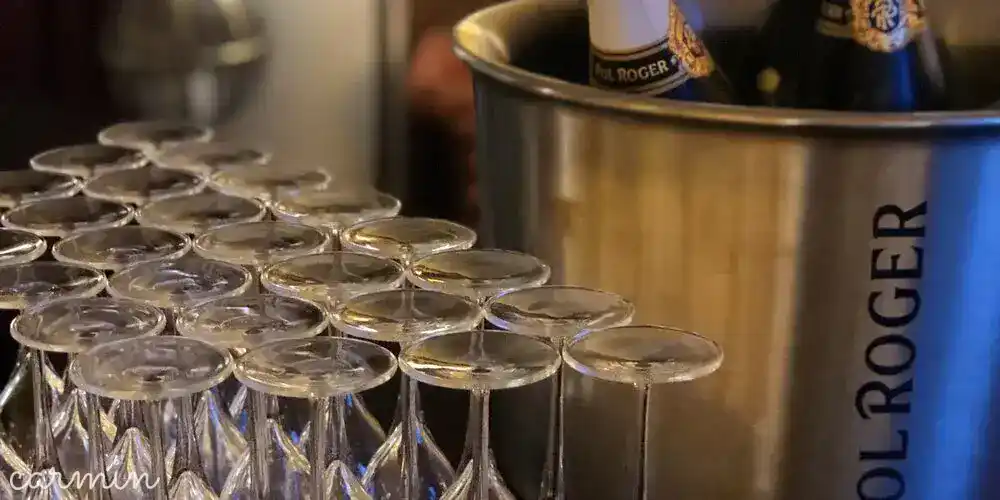 New Rose Cocktail Bar Séminaire & soirée Disponibilité et devis en