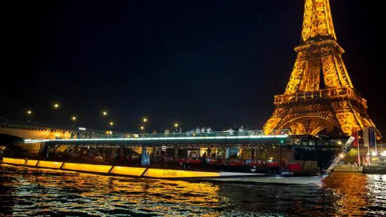 Le Zouave - Bateaux-Mouches – Le Zouave