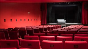 Théâtre Comédie Odéon - Salle de Théâtre