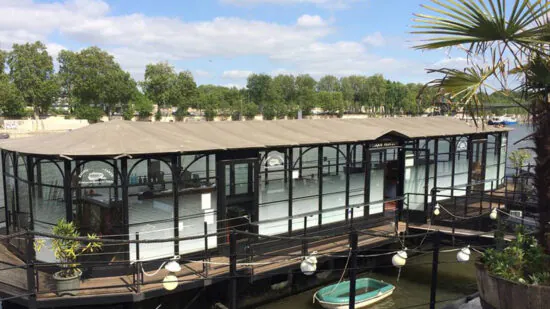 Le Kiosque Flottant