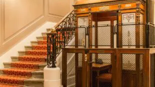 Hôtel Oceania Le Métropole ****