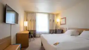 Novotel Aix-en-Provence Beaumanoir Les 3-Sautets