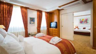 À la Cour d'Alsace · Hôtel Restaurant & Spa