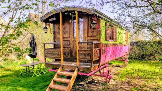 Family Ecolodge