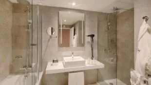 Hotel NH Toulouse Airport