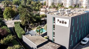PoMo Hotel & Restaurant