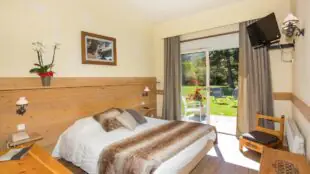 HÔTEL&SPA LES BARTAVELLES
