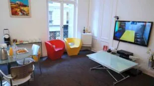 salle-retour-clients-pour-focus-group-10508-500x500