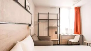 Hôtel IBIS Avignon Sud