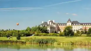 Dream Castle Hotel