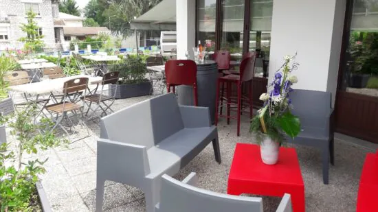 Hôtel Restaurant Campanile Le Bouscat