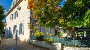 Logis Auberge de Tavel