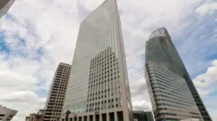 Regus - La Défense, Tour Egée