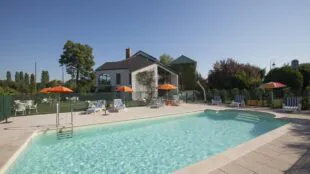 Logis/ Contact Hôtel Golf Hotel Colvert