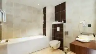Brit Hotel Tours Sud – Le Cheops