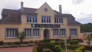 Hôtel Akena Camiers