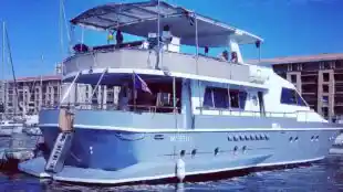 Cyos Yacht