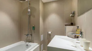 Hôtel La Valiz Lille | Face à Gare Lille Flandres